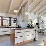 度假居 Three-bedroom Bjert With Sea View 08