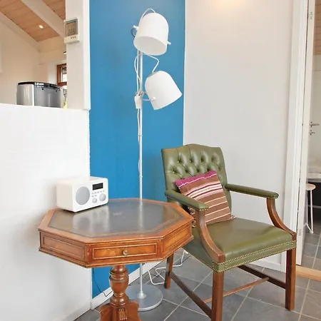 Three-bedroom Bjert With Sea View 08 度假居 *